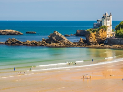 Biarritz,,France,-,July,2022,:,Cote,Des,Basques,Beach