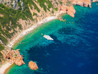 Corsica,,French,Island,In,Mediterranean,Sea.,Coastal,Landscape,With,Rocks