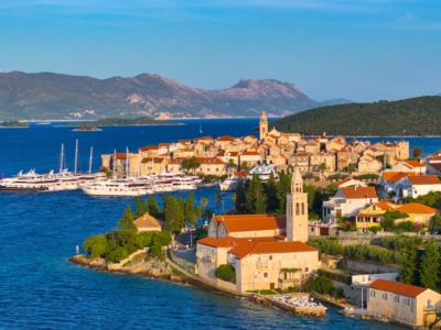 Aerial:,Golden,Summer,Sun,Illuminates,The,Quaint,Old,Town,Of