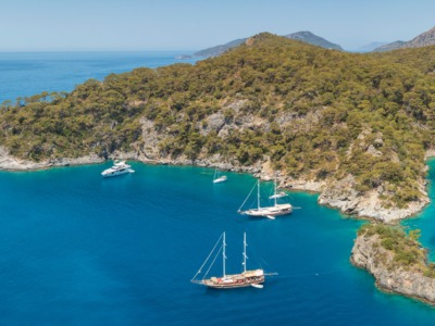 Panorama,Of,Long,Cliff,And,Sambar,With,Yachts,And,Beach